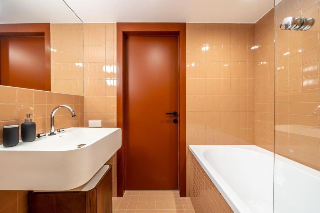 Apartament Designer Loft In The City Center Ryga Zewnętrze zdjęcie